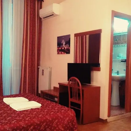 Pensjonat A Casa Di Rzym